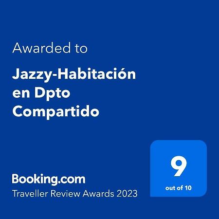 Jazzy-Habitacion En Dpto Compartido Buenos Aires Bagian luar foto